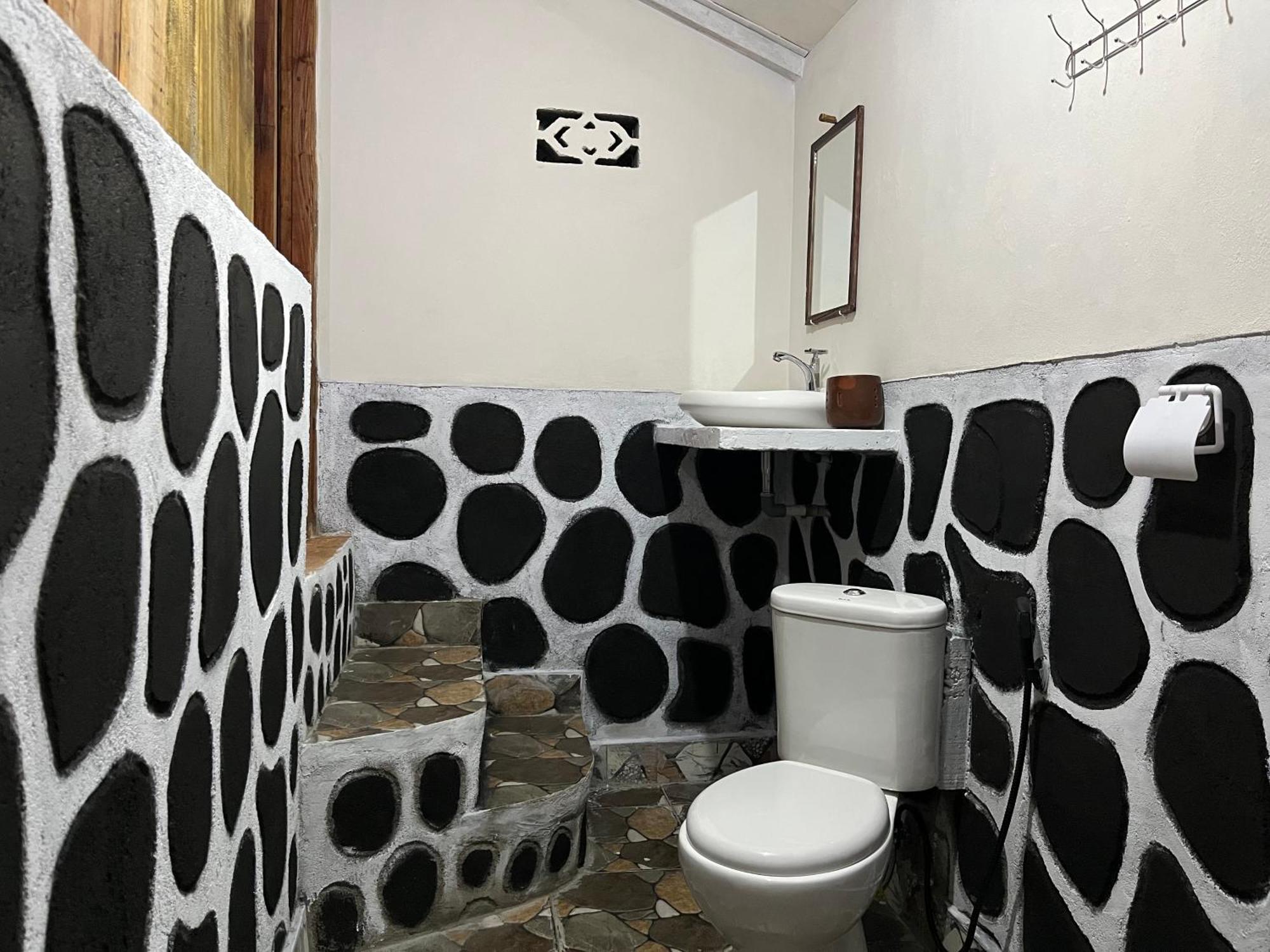 Syaqila Homestay Lombok Tetebatu Luaran gambar